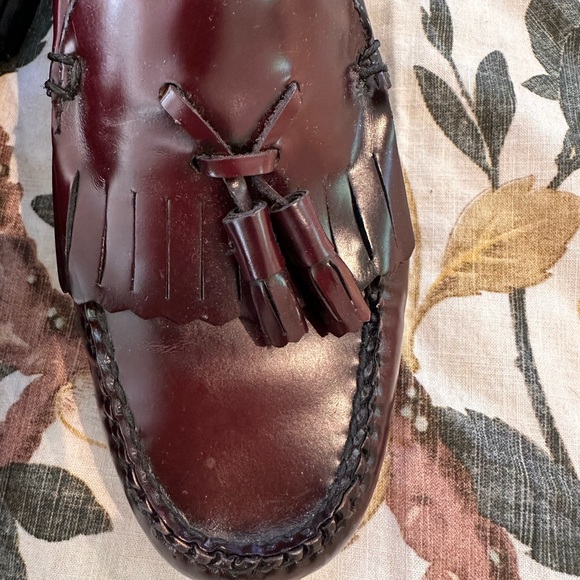 G.H. Bass & Co. Burgundy Tassel Loafers - Picture 5 of 10